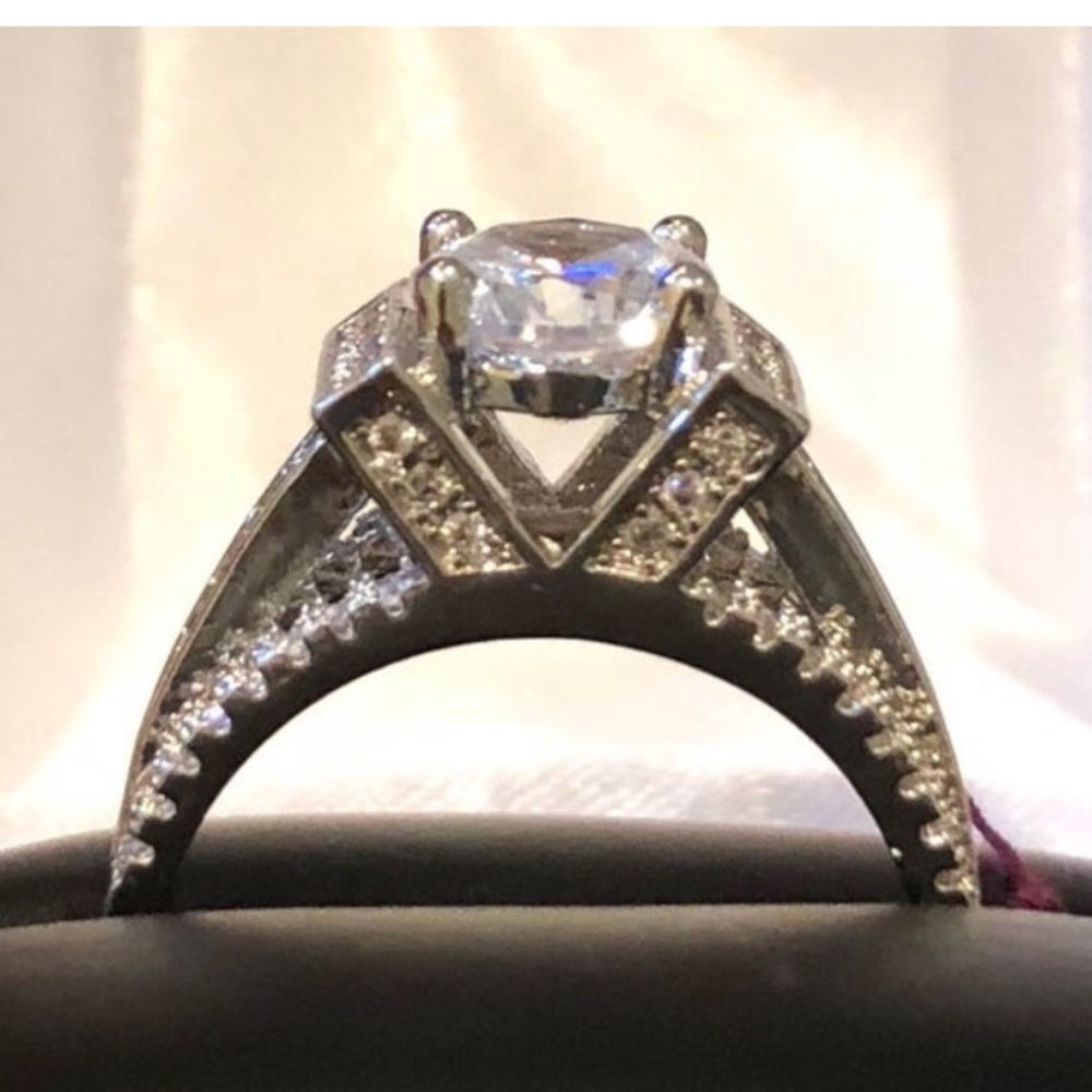 10K Gold Filled 3K Clear 5a CZ Ring size 8 1/4 - Picture 6 of 8